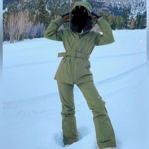 Halfdays Ski Set | Aston Ski Jacket (M) & Snow Pants (S SHORT) Ski Outfit Olive